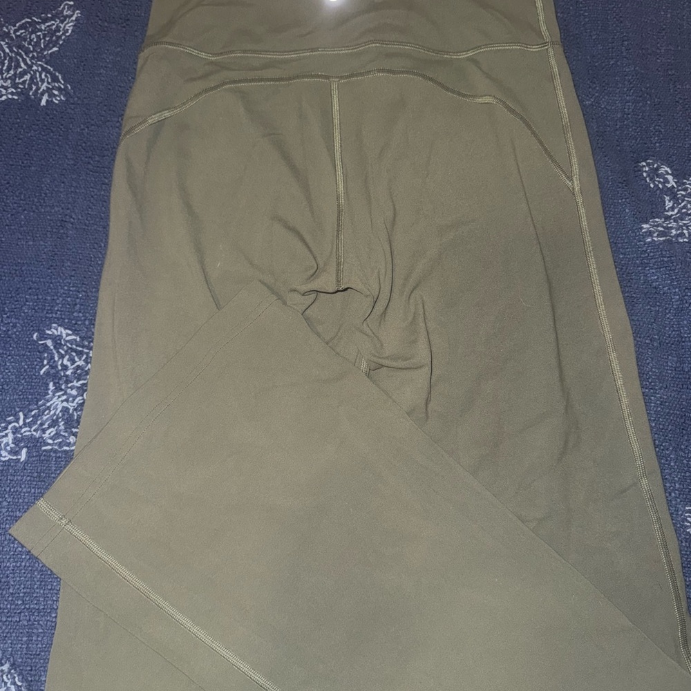 Lululemon Groove Super-High-Rise Flared Pant Nulu  8 - Picture 9 of 11